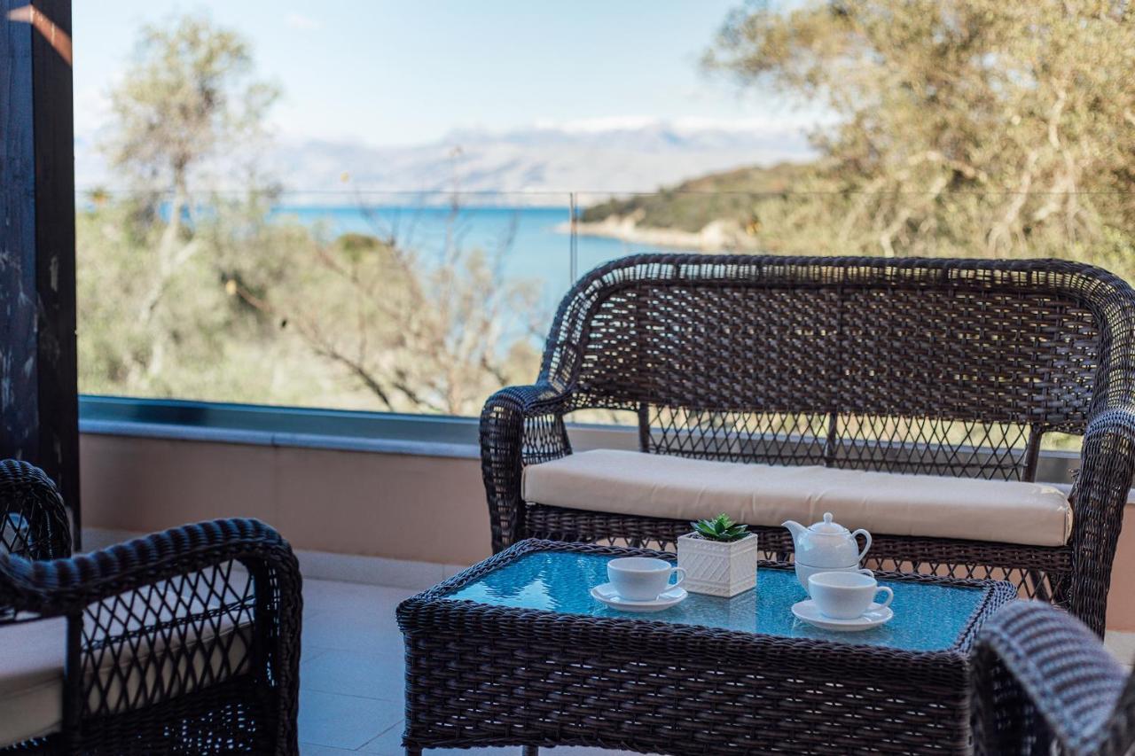 Villa Breeze & Villa Coco By Konnect, Avlaki Beach Кассиопи Экстерьер фото
