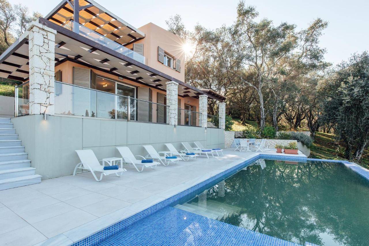 Villa Breeze & Villa Coco By Konnect, Avlaki Beach Кассиопи Экстерьер фото