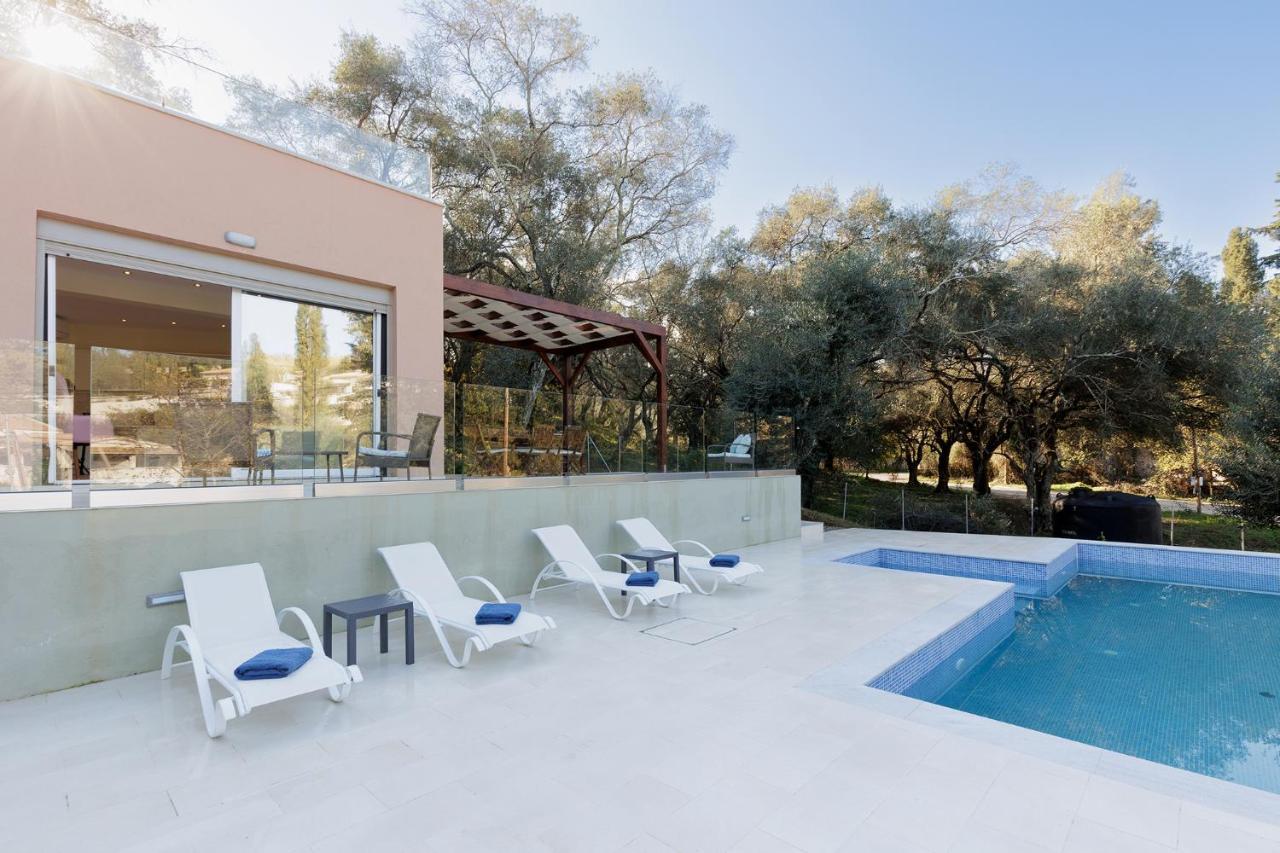 Villa Breeze & Villa Coco By Konnect, Avlaki Beach Кассиопи Экстерьер фото