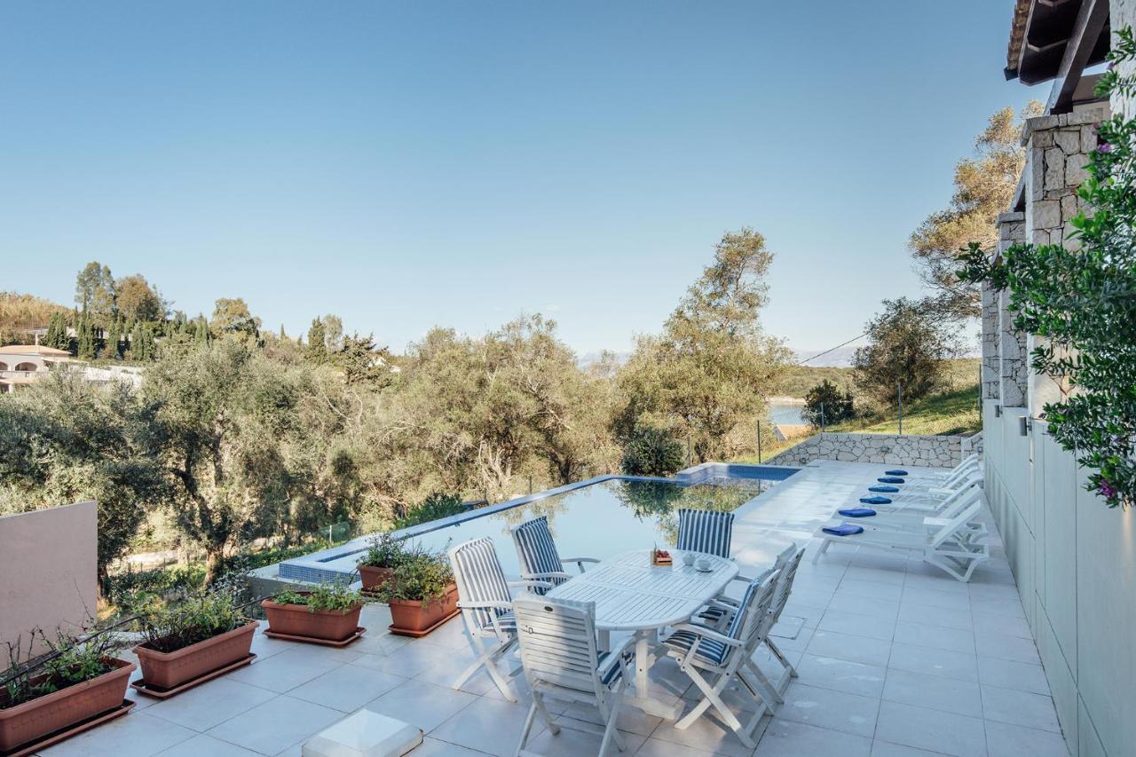 Villa Breeze & Villa Coco By Konnect, Avlaki Beach Кассиопи Экстерьер фото