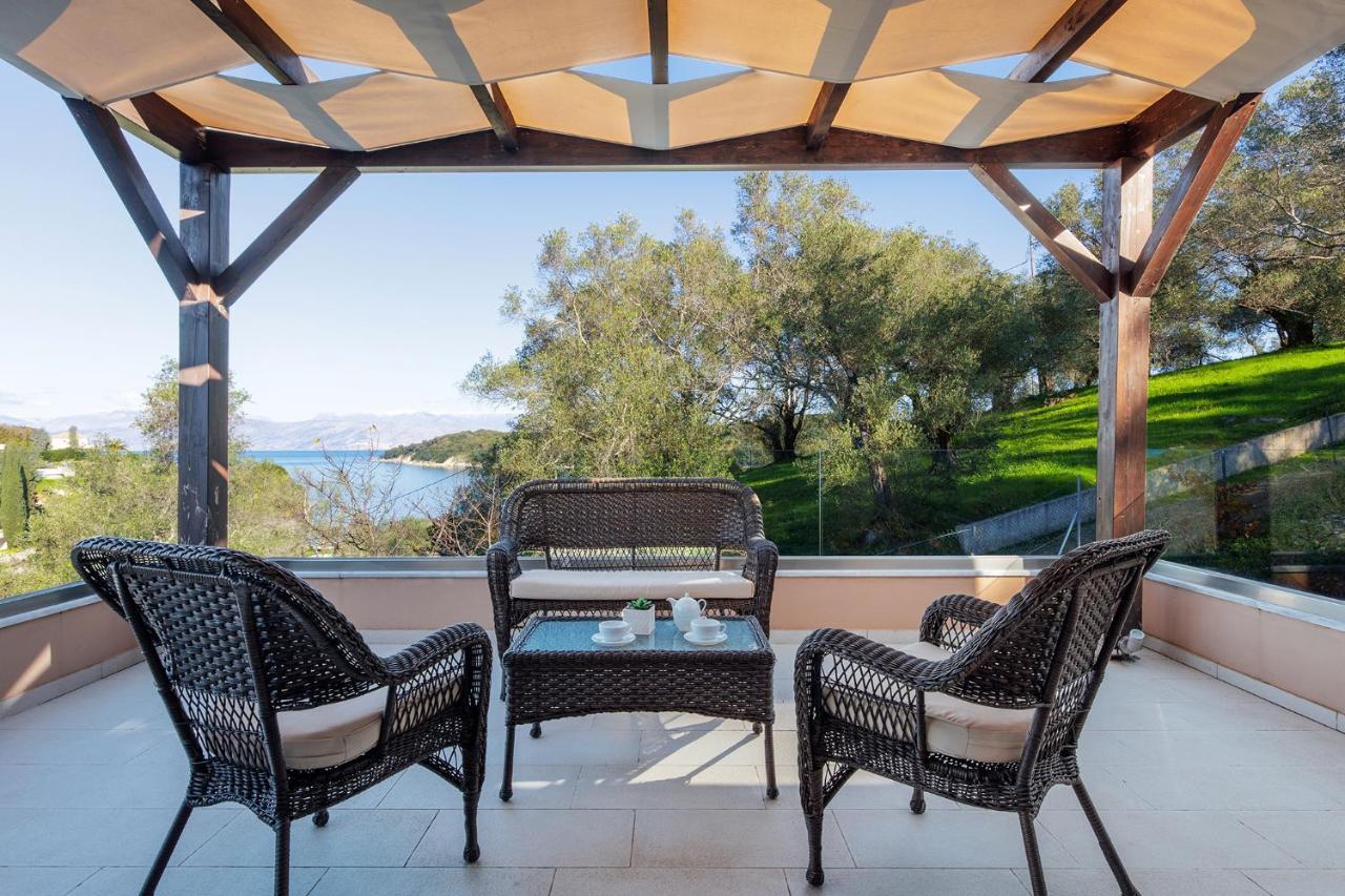 Villa Breeze & Villa Coco By Konnect, Avlaki Beach Кассиопи Экстерьер фото